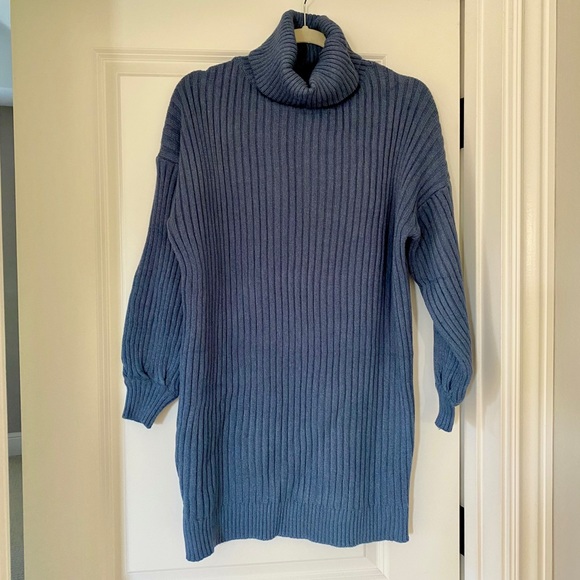Blue Ribbed Knit Dress - Picture 2 of 6